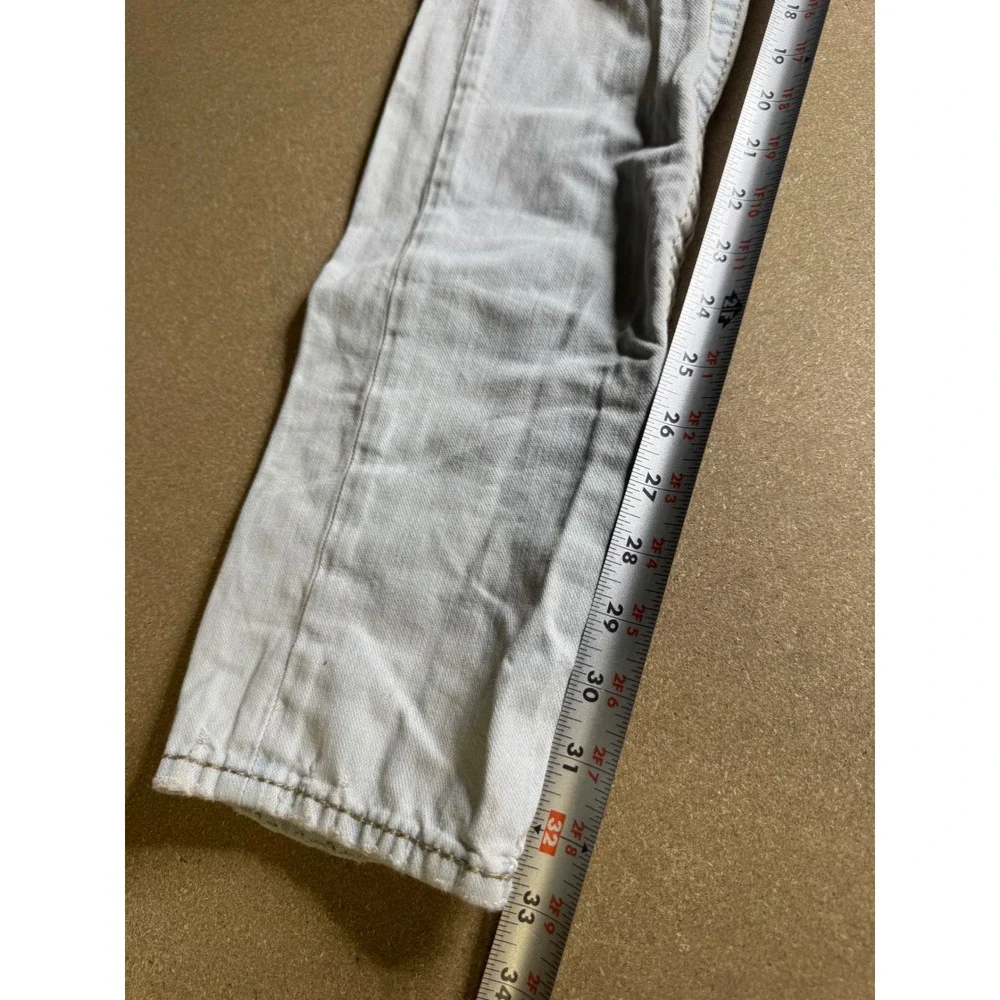 True Religion Section Slim Distressed Light Wash Jeans Men 29 Ripped Flap Pocket
